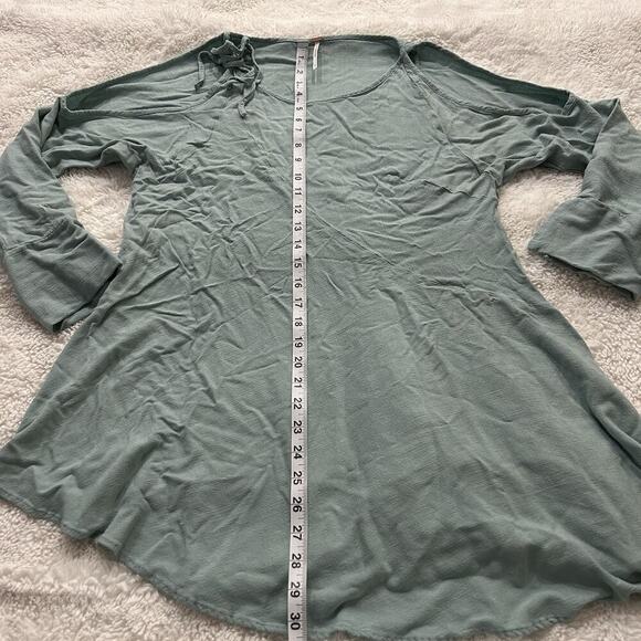 Free People Women’s Light Blue Cold‎ Shoulder Tunic Dress Size Small Boho - Picture 6 of 8